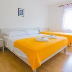 Apartmán With A Garden